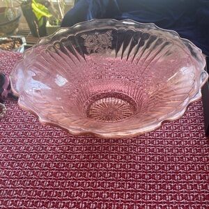Vintage Anchor Hocking Mayfair pink depression flared bowl etched flowers
